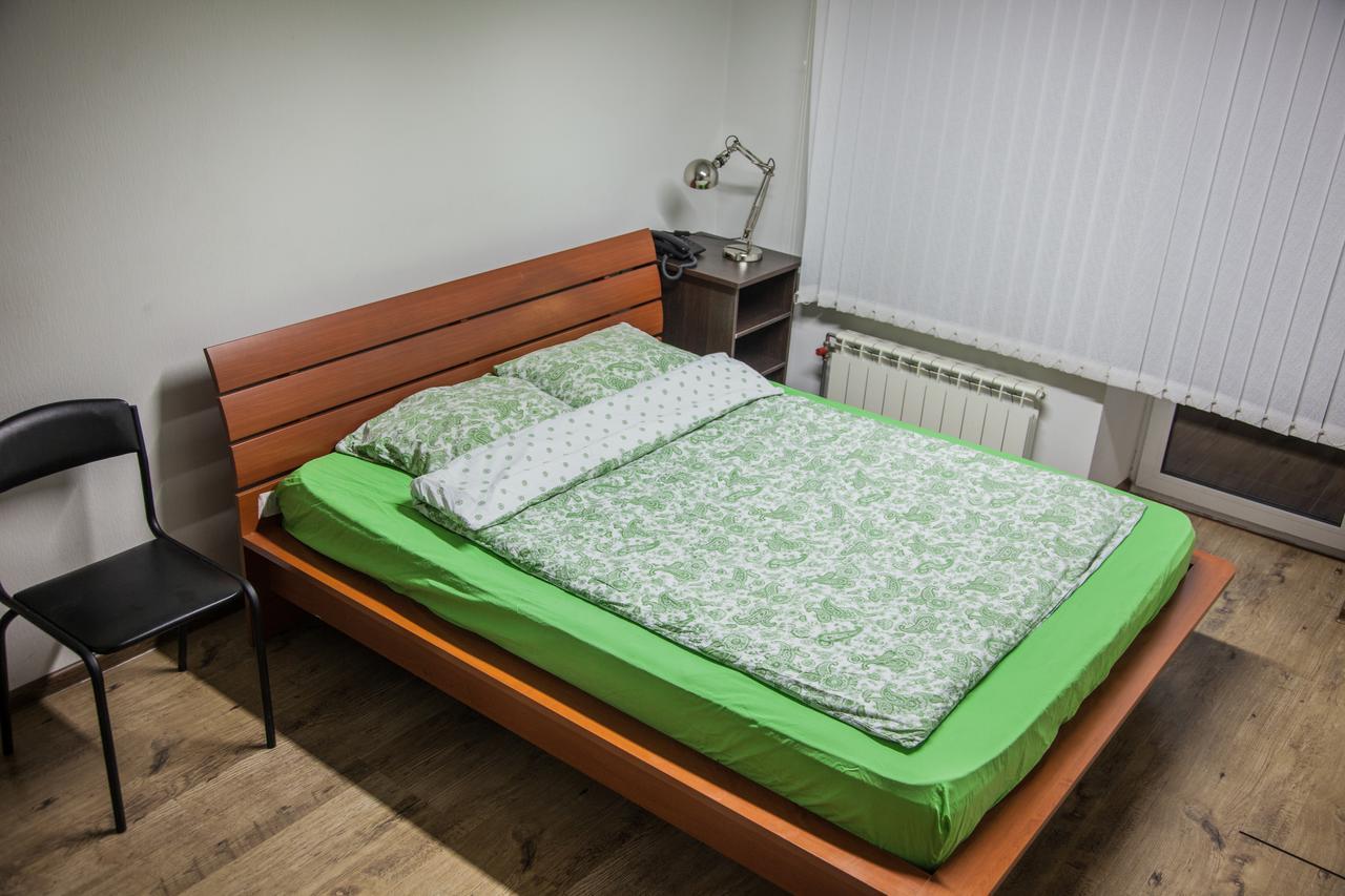 Gde Spat Hostel Ekaterinburg Luaran gambar